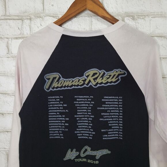Thomas Rhett 2018 graphic top - Picture 8 of 13